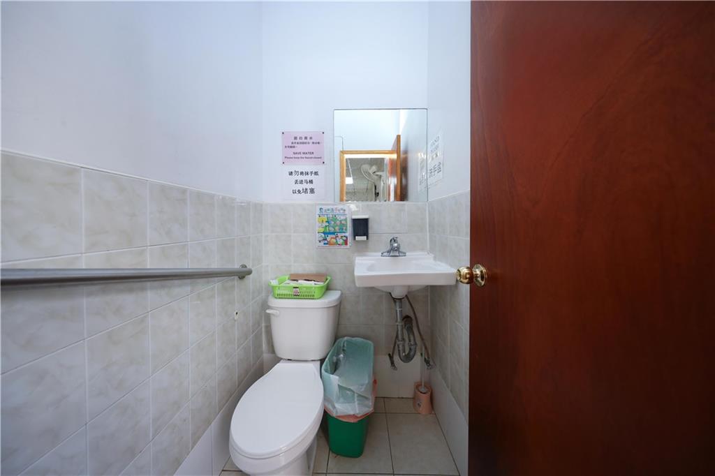 5007 7th Avenue Sunset Park Brooklyn NY 11220