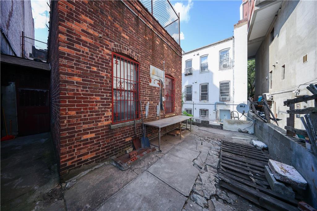 5007 7th Avenue Sunset Park Brooklyn NY 11220