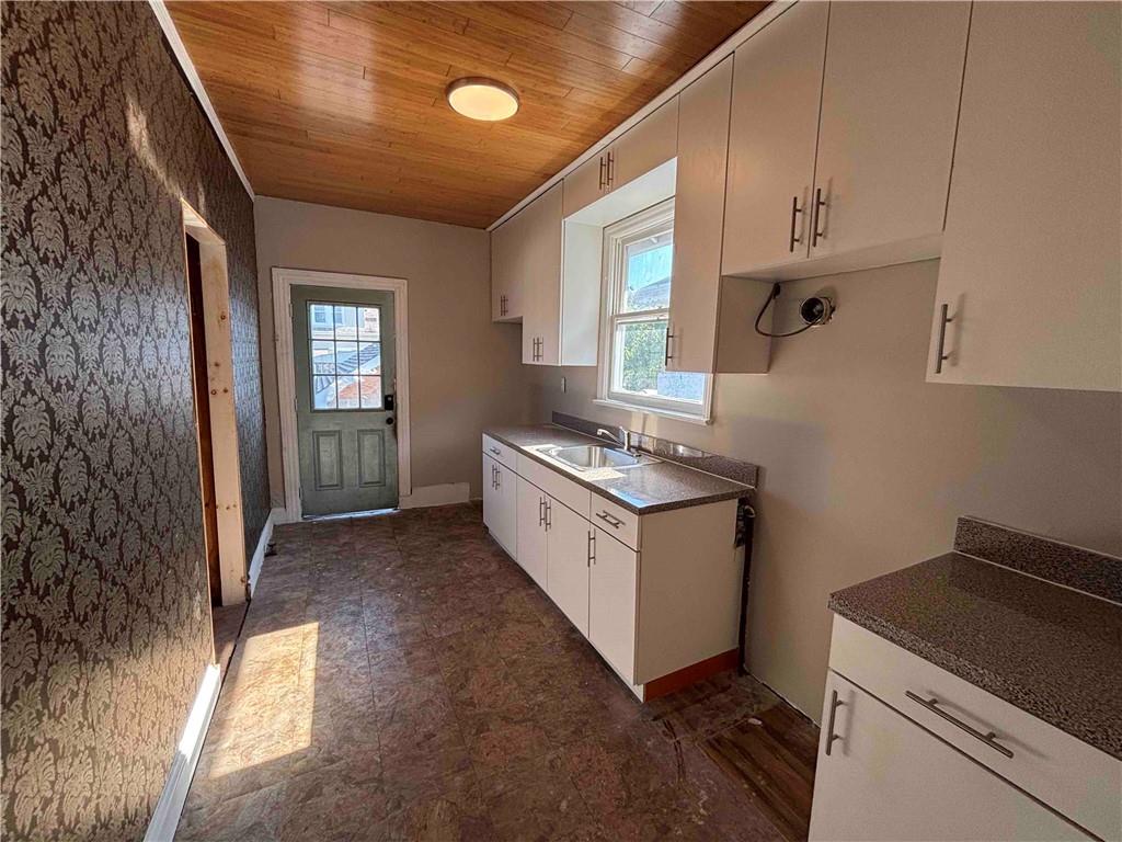 6917 Hessler Avenue Arverne Queens NY 11692