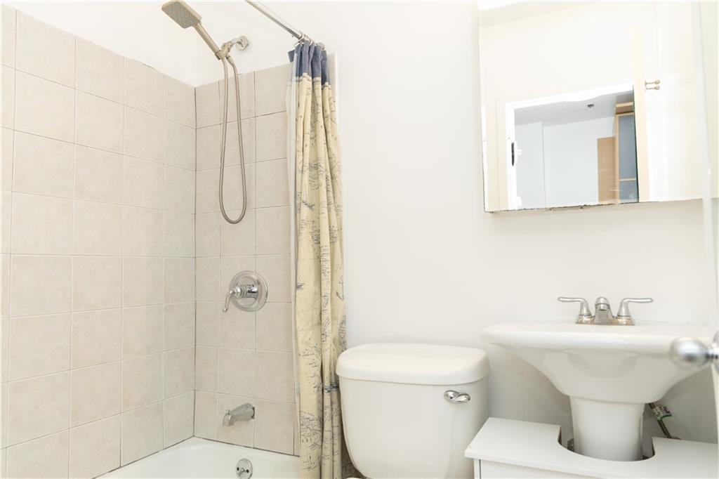 215 East 24th Street Kips Bay New York NY 10010