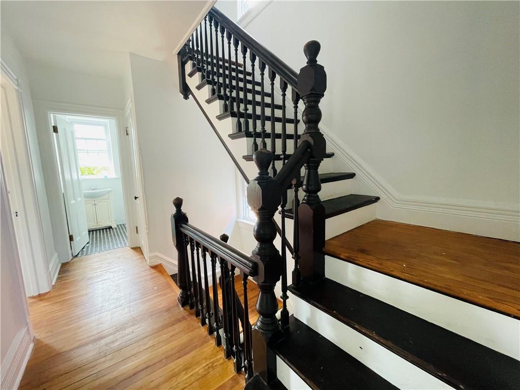330 Van Duzer Street Tompkinsville Staten Island NY 10304