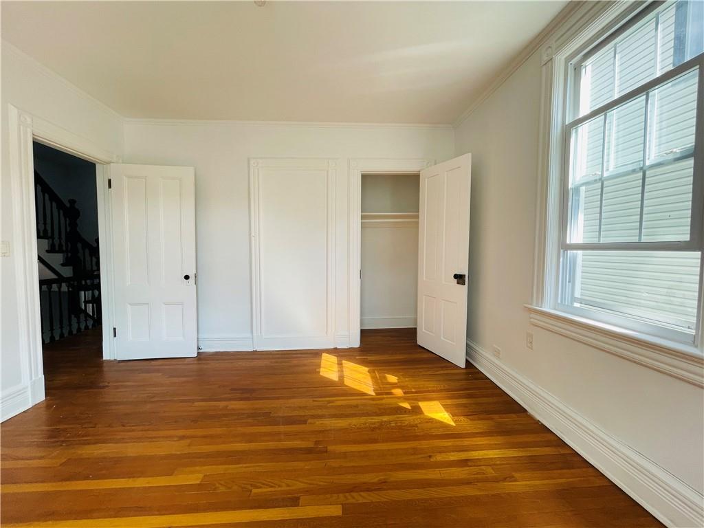 330 Van Duzer Street Tompkinsville Staten Island NY 10304