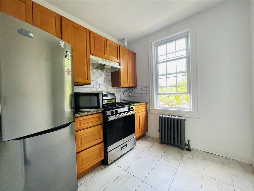 330 Van Duzer Street Tompkinsville Staten Island NY 10304