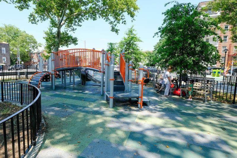 2665 Homecrest Avenue Sheepshead Bay Brooklyn NY 11235