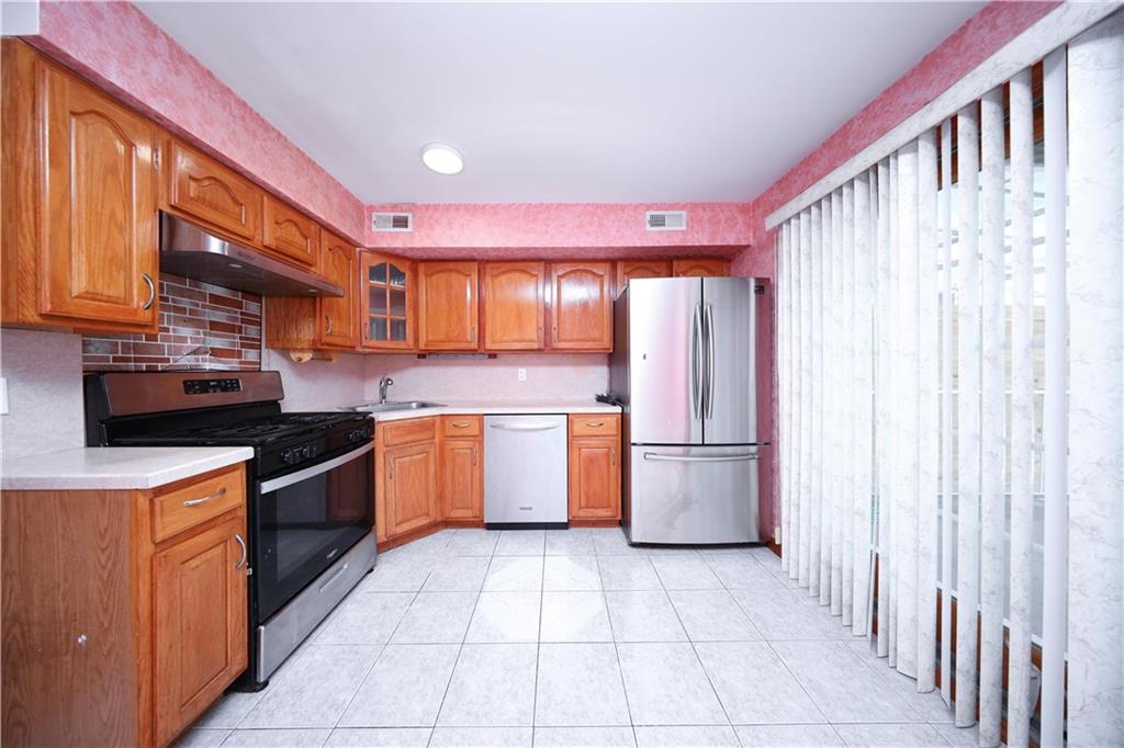 136 Moreland Street Midland Beach Staten Island NY 10306