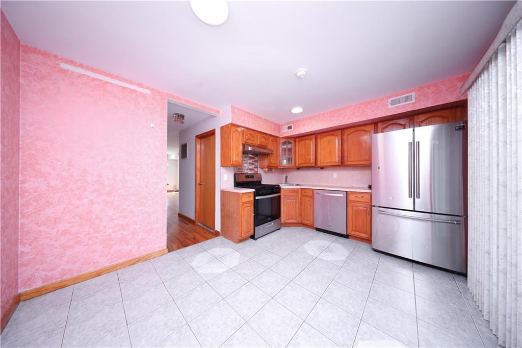 136 Moreland Street Midland Beach Staten Island NY 10306
