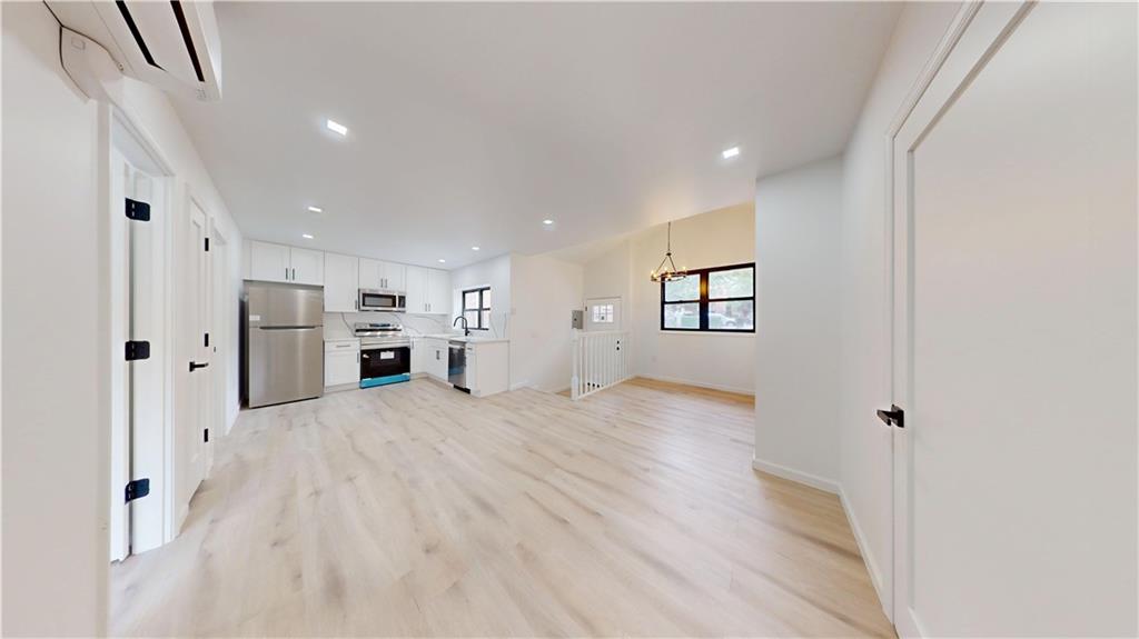 552 East 80th Street Canarsie Brooklyn NY 11236