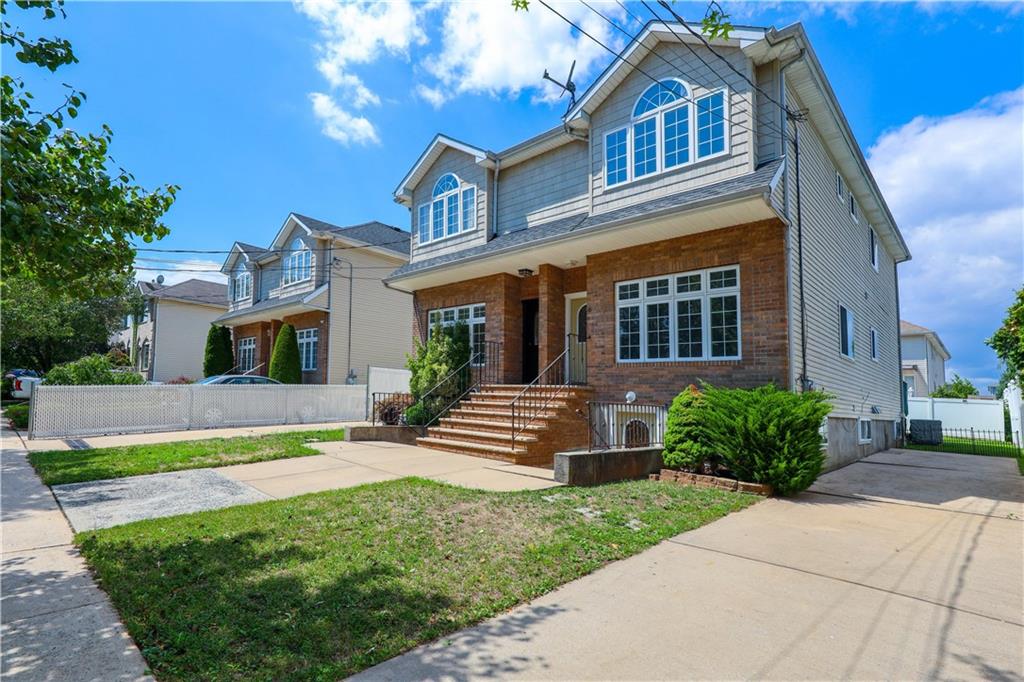 81 Gary Street Arden Heights Staten Island NY 10312
