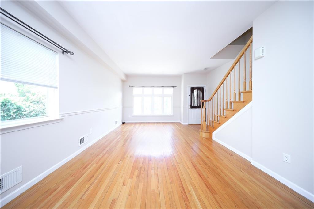 81 Gary Street Arden Heights Staten Island NY 10312