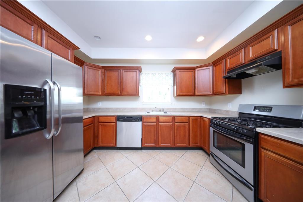 81 Gary Street Arden Heights Staten Island NY 10312