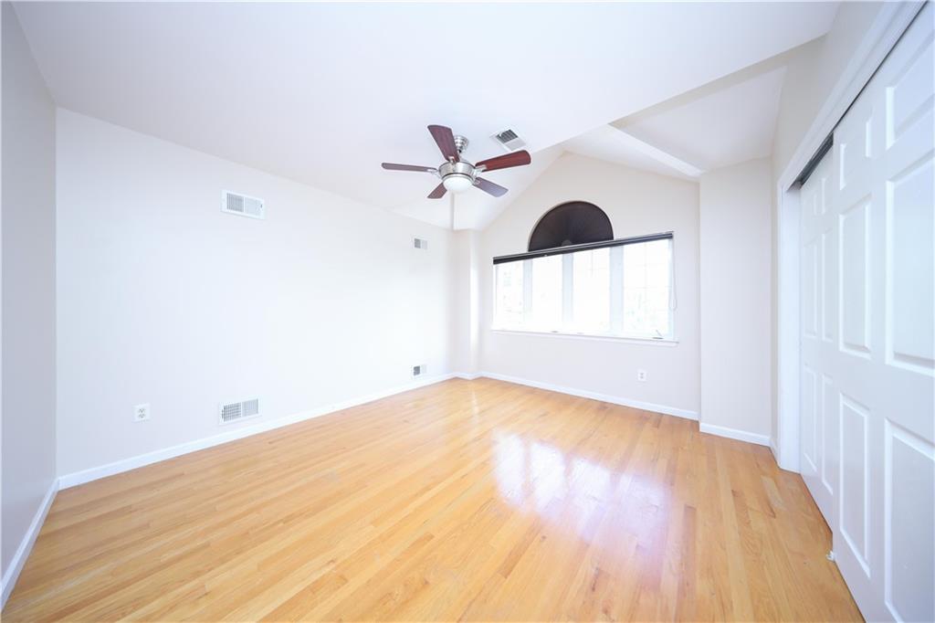 81 Gary Street Arden Heights Staten Island NY 10312