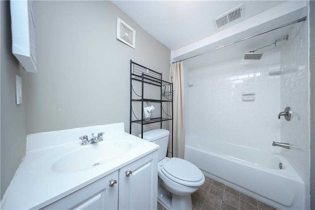 81 Gary Street Arden Heights Staten Island NY 10312