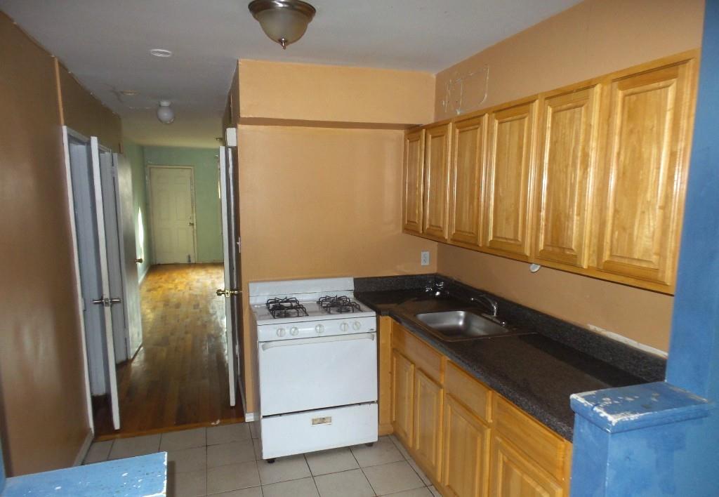 1322 East 99th Street Canarsie Brooklyn NY 11236