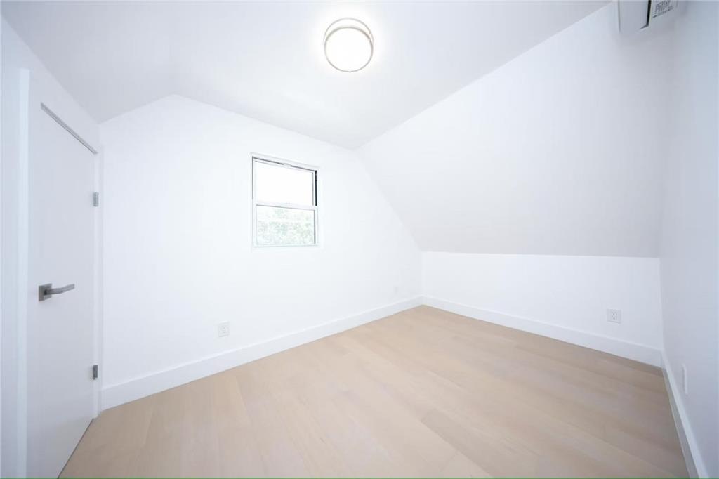 9 Russell Street Eltingville Staten Island NY 10308