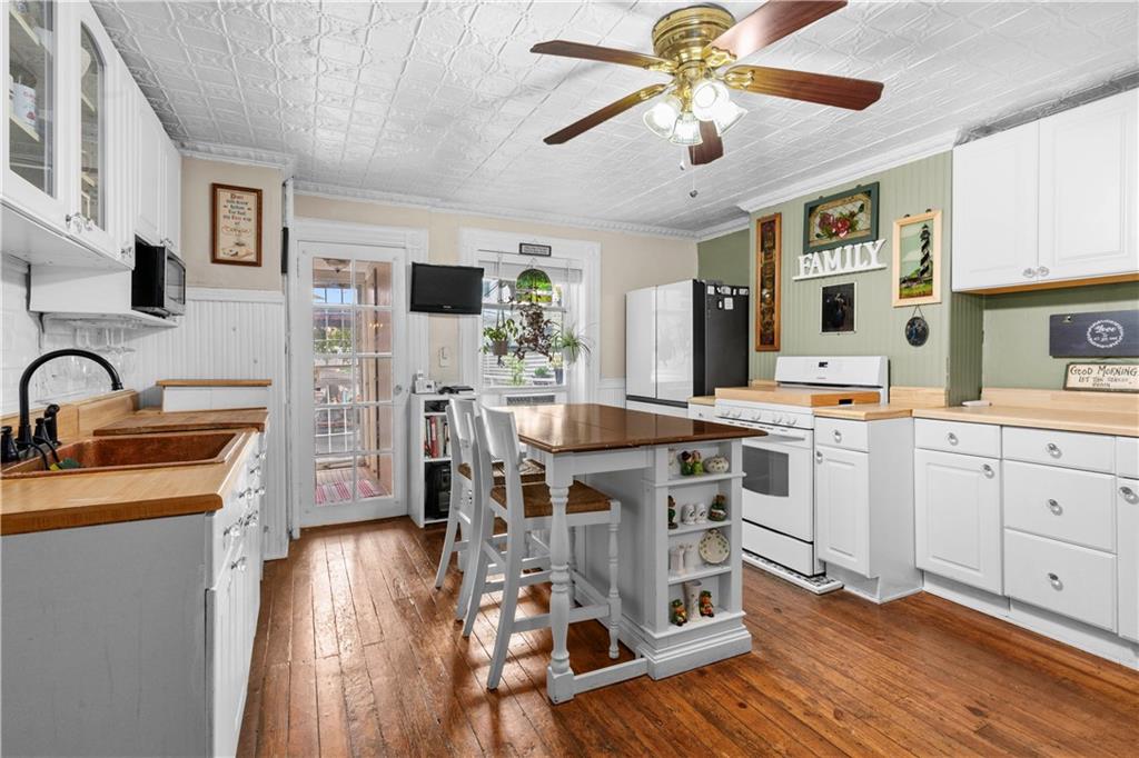 324 76th Street Bay Ridge Brooklyn NY 11209