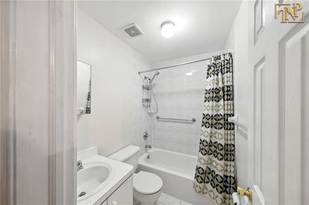 7 Parker Street Tottenville Brooklyn NY 10307