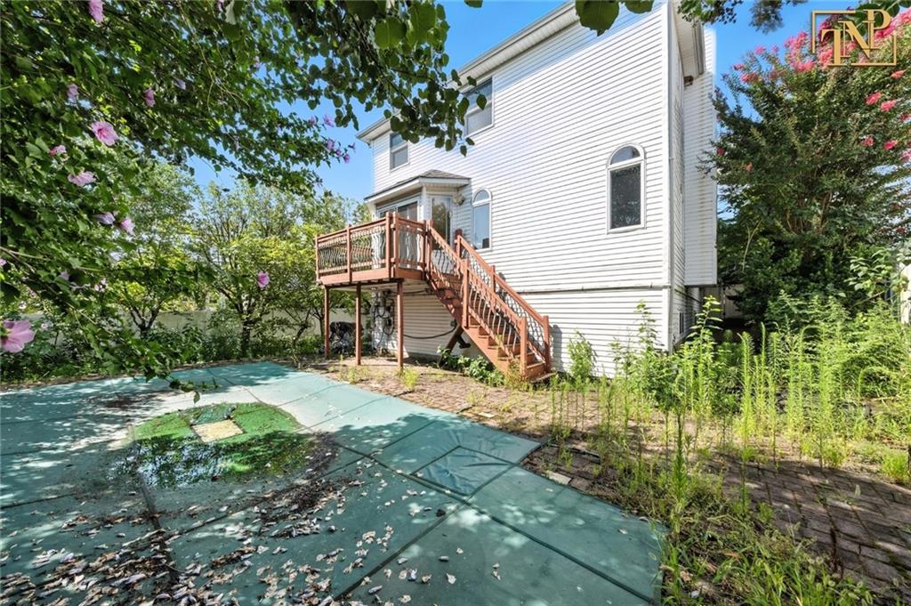 7 Parker Street Tottenville Brooklyn NY 10307