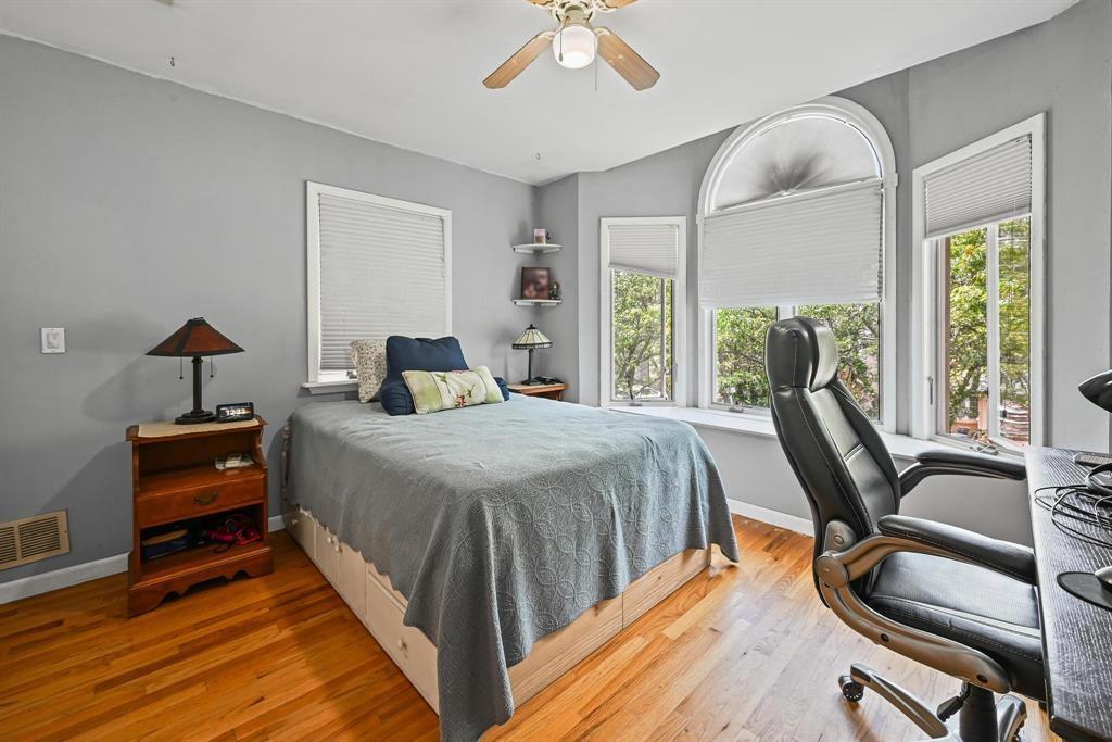 456 Beach 145th Street Neponsit Queens NY 11694