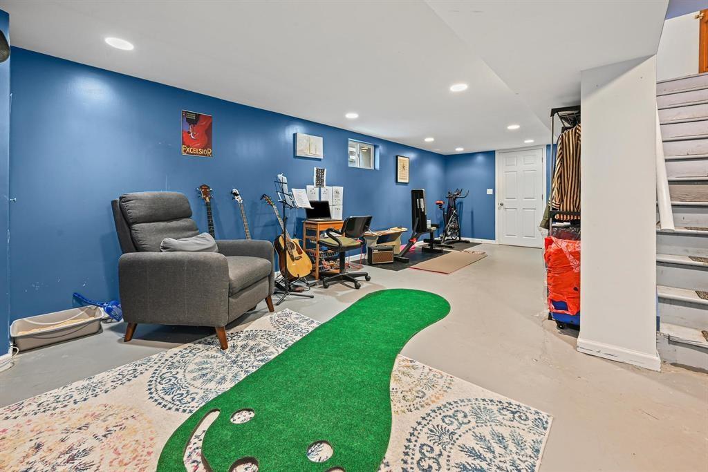 456 Beach 145th Street Neponsit Queens NY 11694
