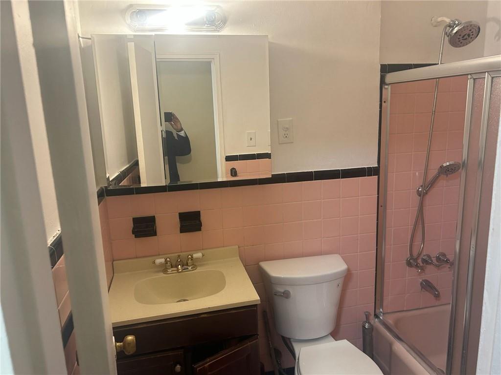 10120 Avenue J Canarsie Brooklyn NY 11236