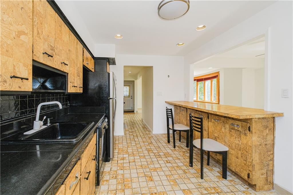 8884 17th Street Gravesend Brooklyn NY 11214