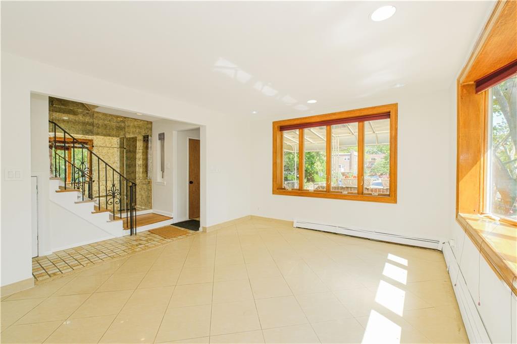8884 17th Street Gravesend Brooklyn NY 11214