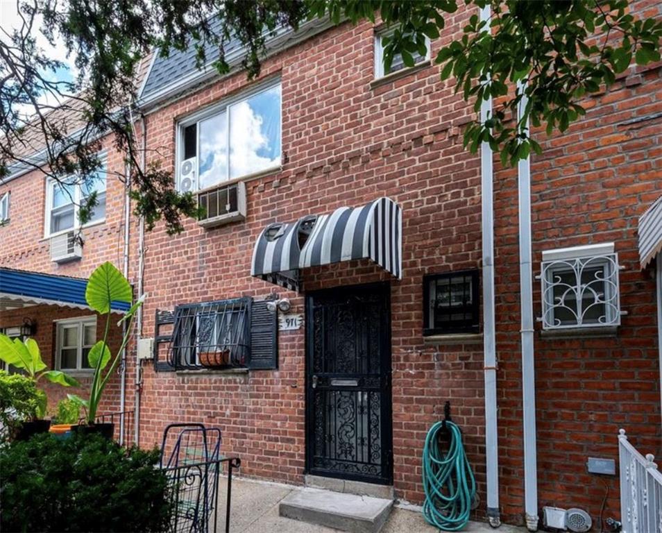 971 Schenck Avenue East New York Brooklyn NY 11207