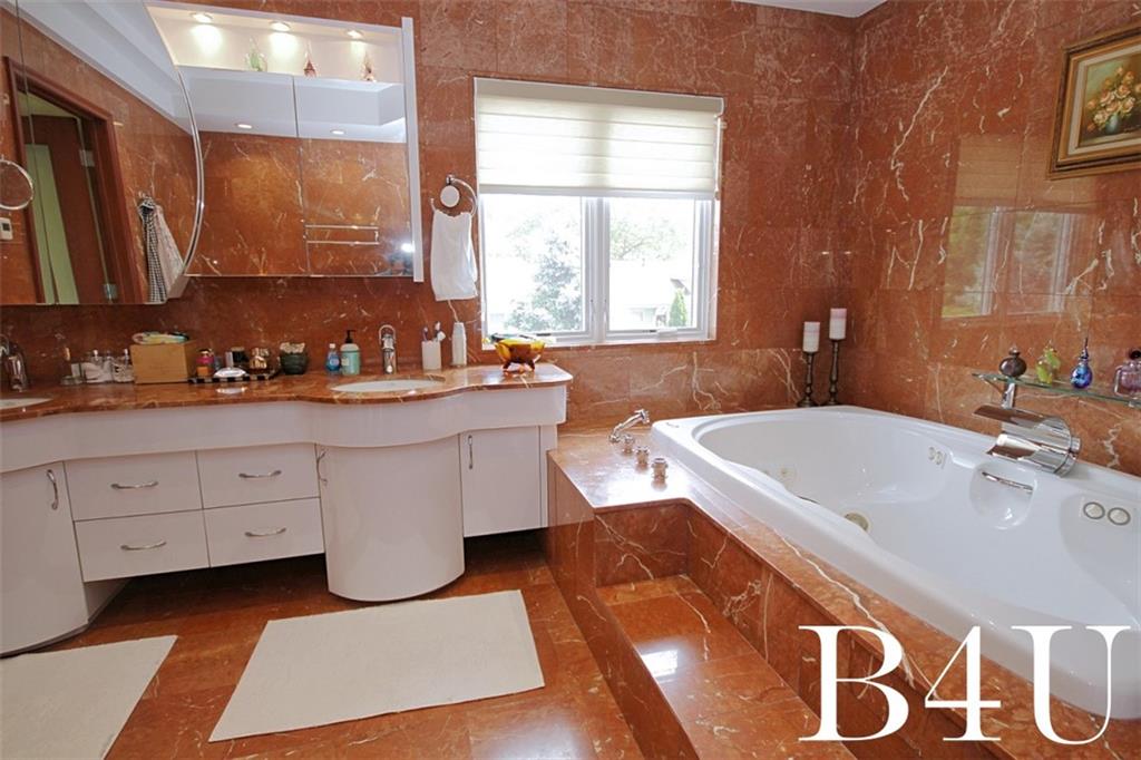 73 Barlow Drive Mill Basin Brooklyn NY 11234