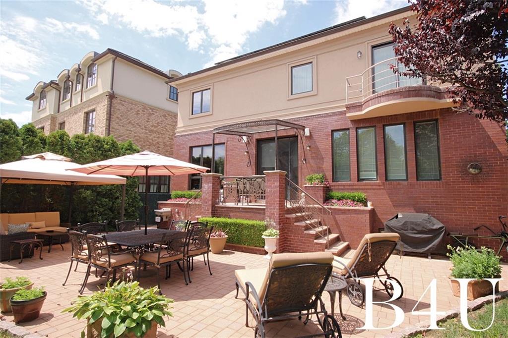 73 Barlow Drive Mill Basin Brooklyn NY 11234