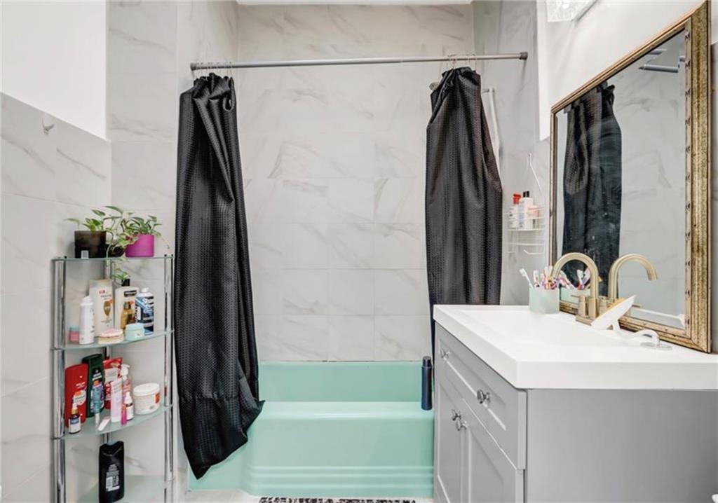 21 Adler Place East New York Brooklyn NY 11208
