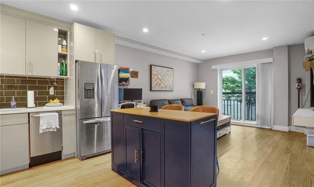 6334 Fresh Pond Road Ridgewood Ridgewood NY 11385