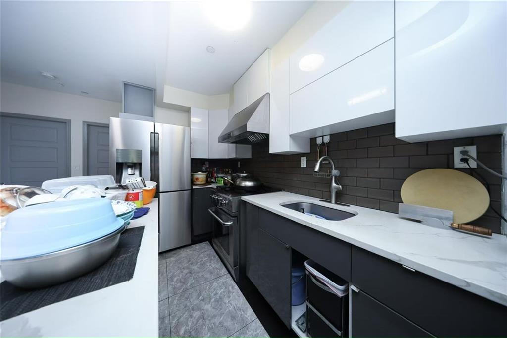722 56th Street Sunset Park Brooklyn NY 11220