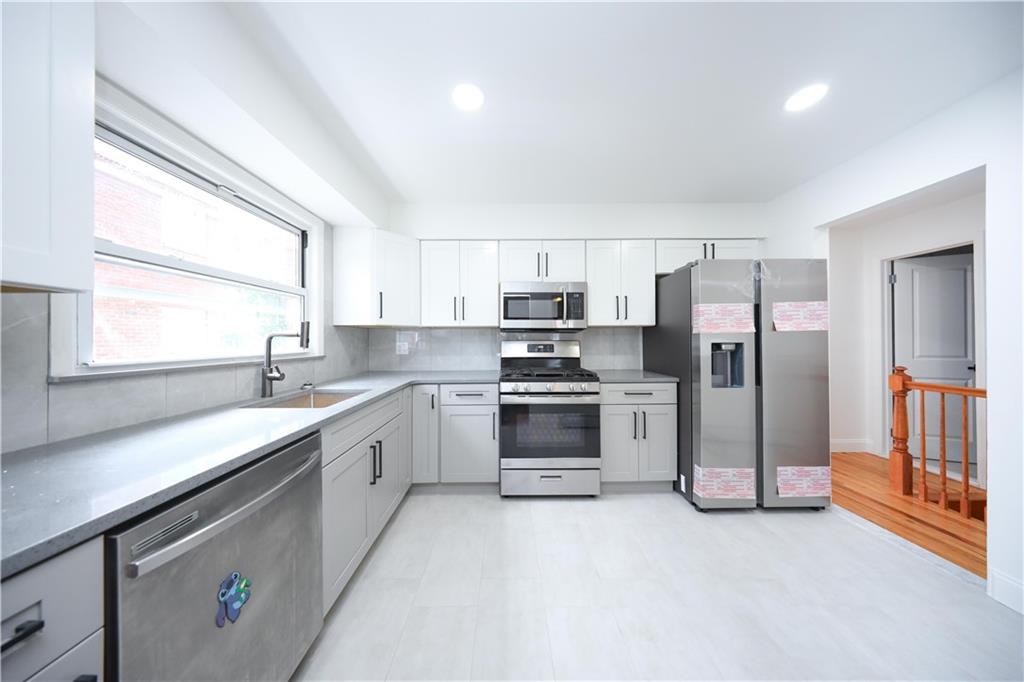 28 North Rhett Avenue Great Kills Staten Island NY 10308