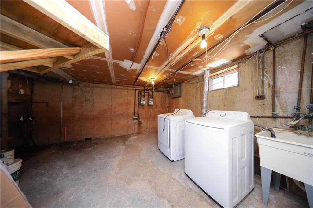 28 North Rhett Avenue Great Kills Staten Island NY 10308