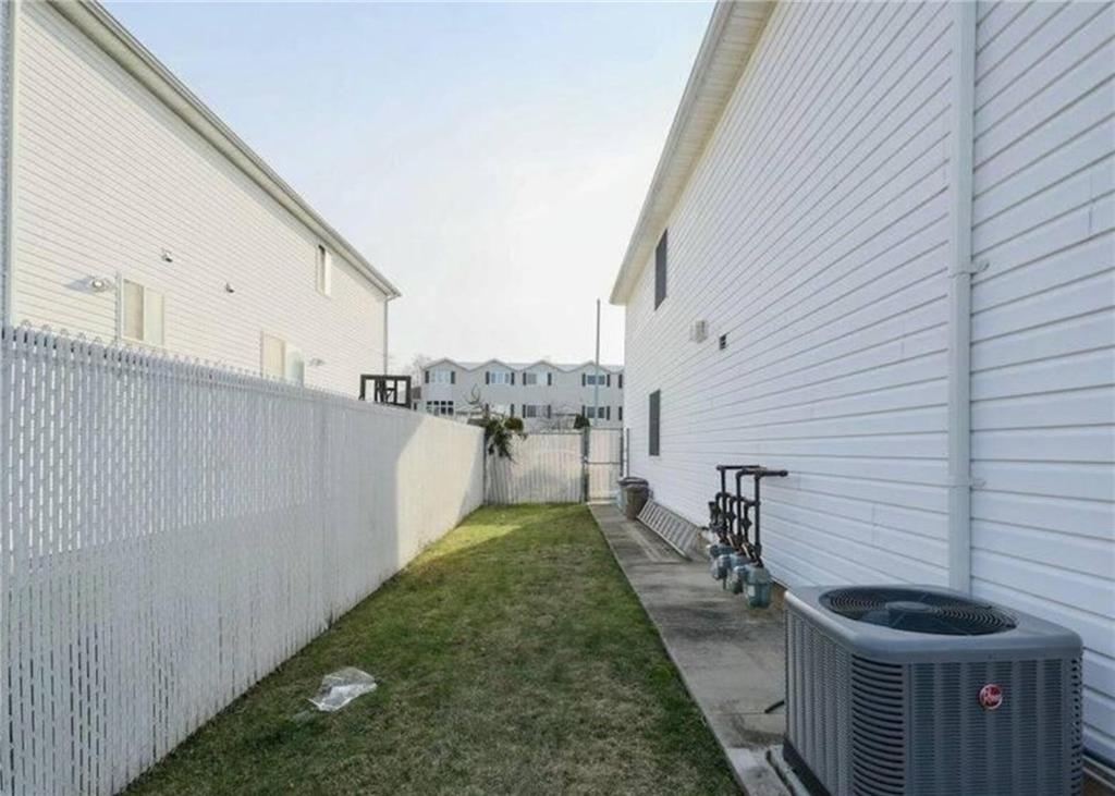 491 Tarrytown Avenue Oakwood Staten Island NY 10306