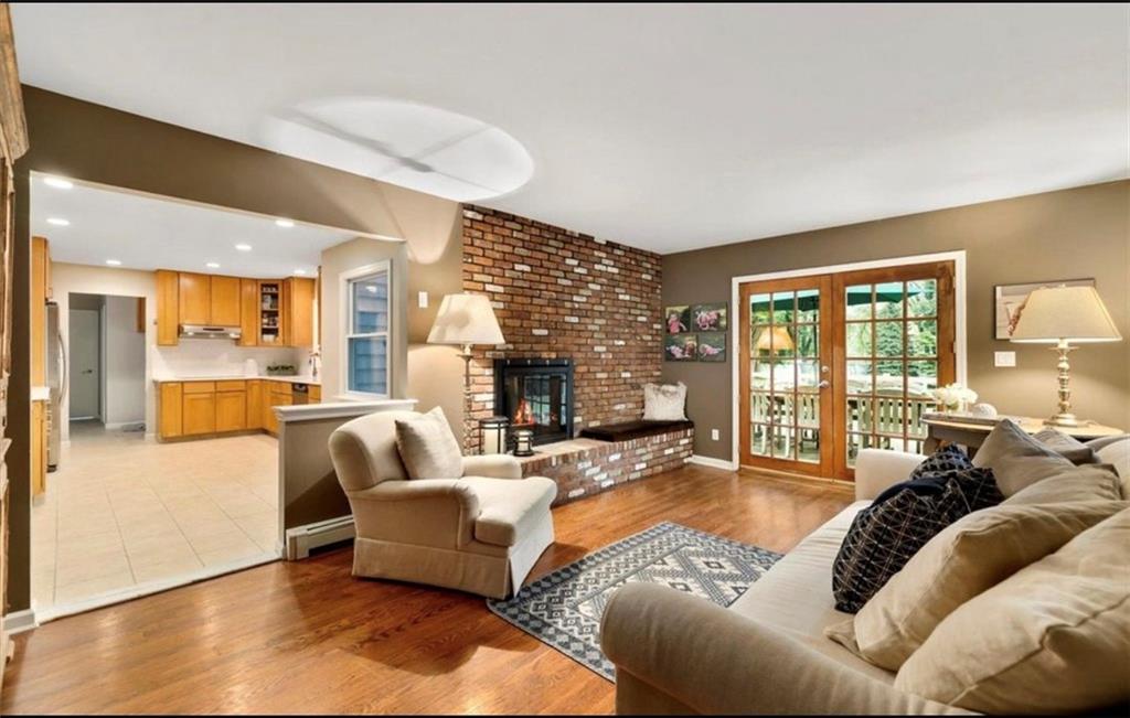 240 Plainview Road Out of NYC Woodbury NY 11797