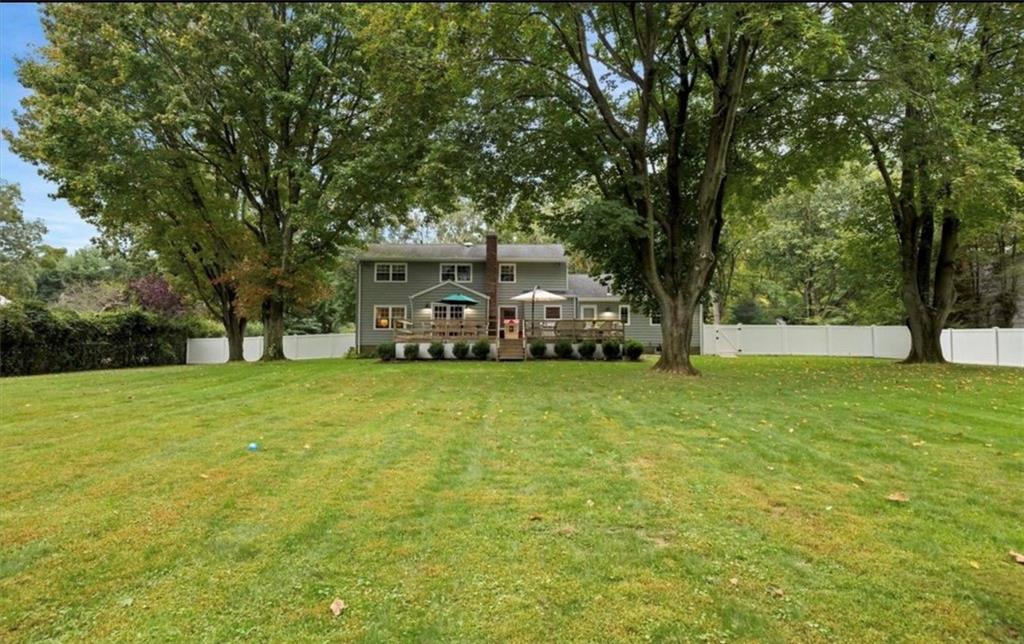 240 Plainview Road Out of NYC Woodbury NY 11797