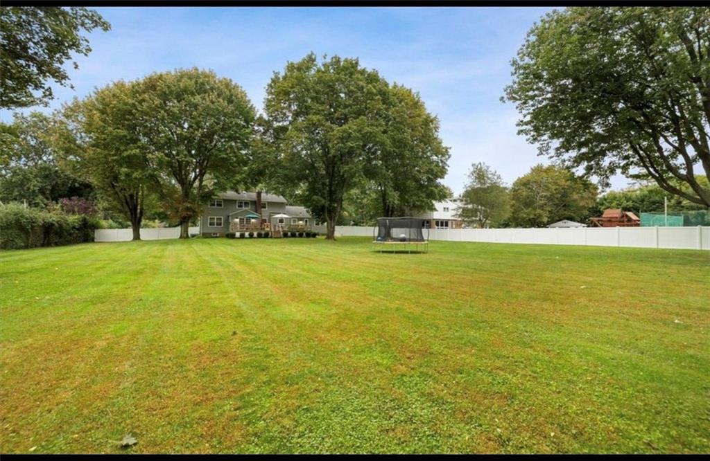 240 Plainview Road Out of NYC Woodbury NY 11797