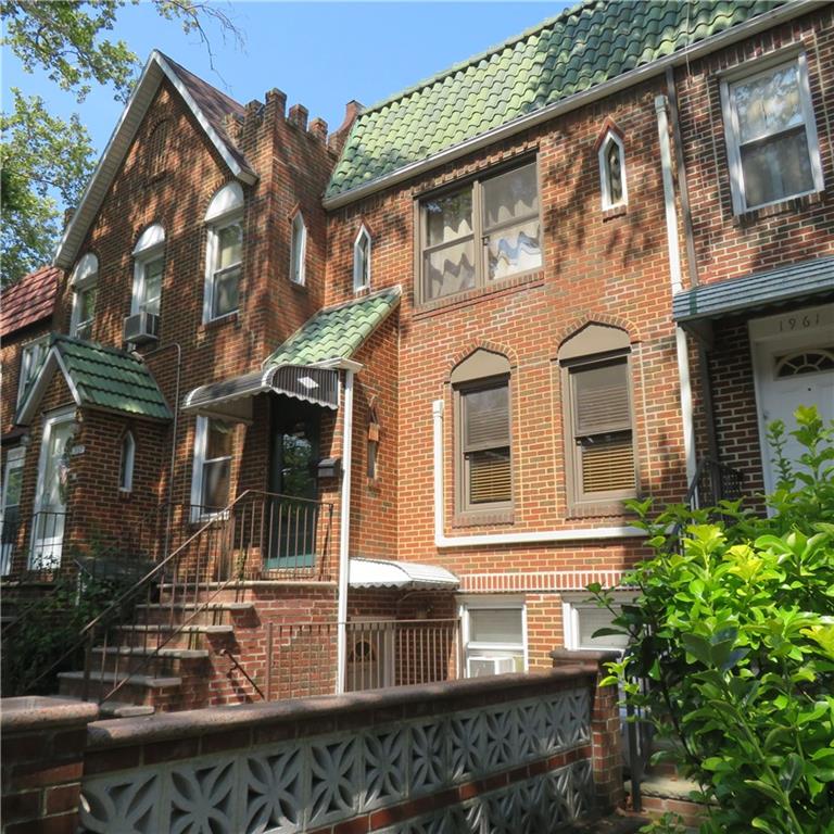 1959 East 28th Street Madison Brooklyn NY 11229