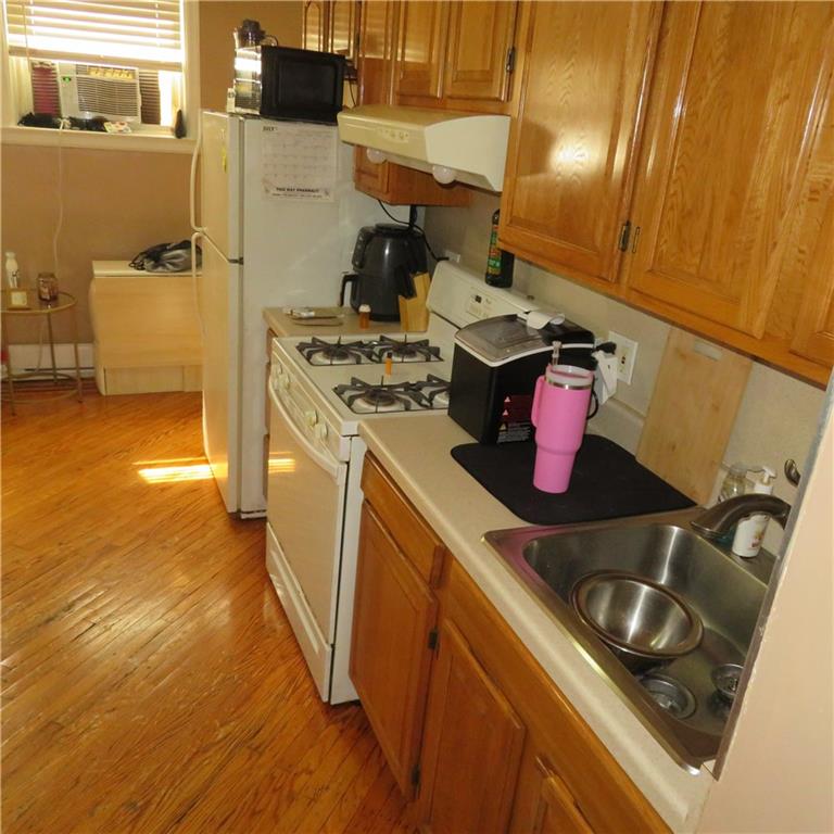 1959 East 28th Street Madison Brooklyn NY 11229