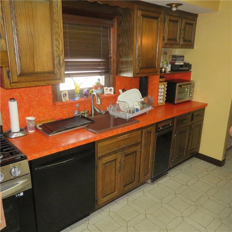 1870 East 27th Street Madison Brooklyn NY 11229