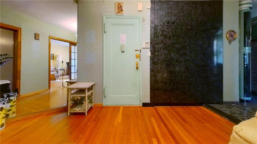 2 West End Avenue Manhattan Beach Brooklyn NY 11235