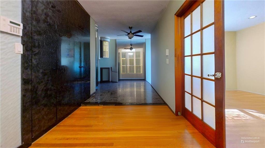 2 West End Avenue Manhattan Beach Brooklyn NY 11235