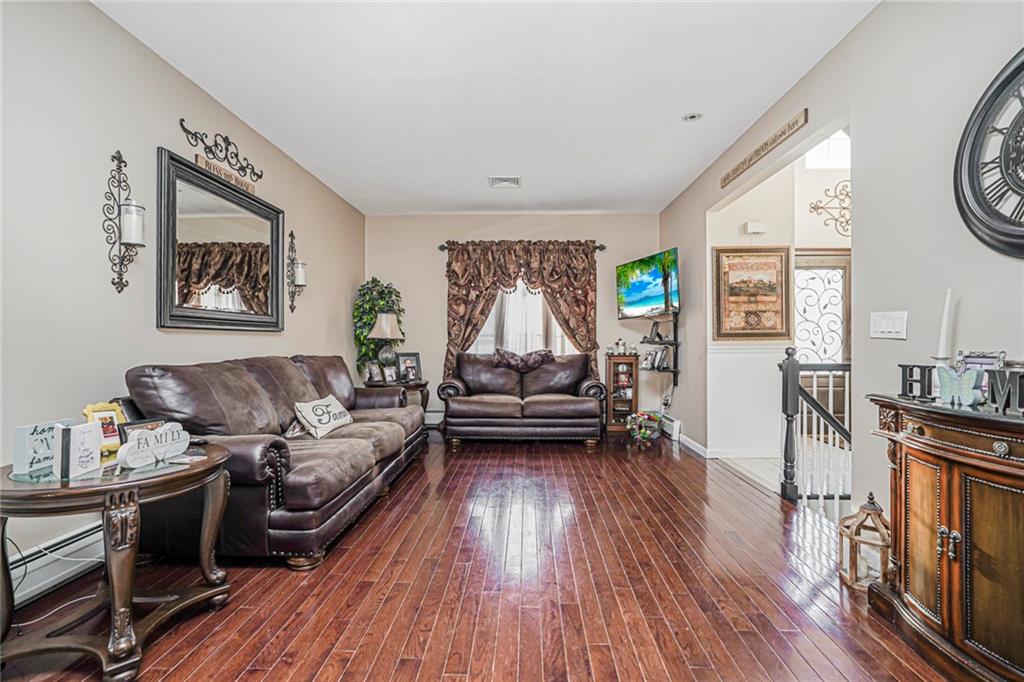 262 Stafford Avenue Huguenot Staten Island NY 10312