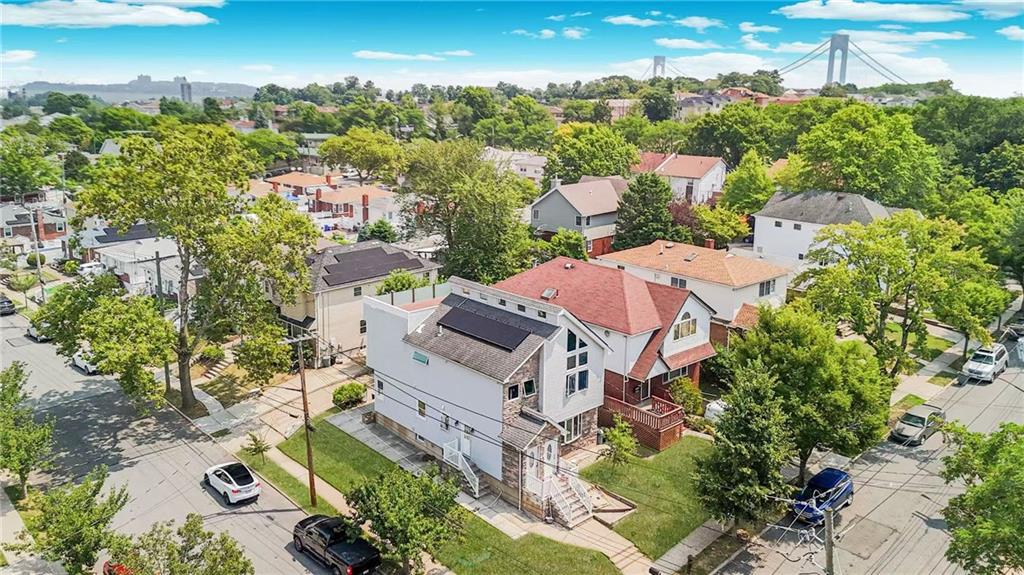 47 Rockwell Avenue Rosebank Staten Island NY 10305