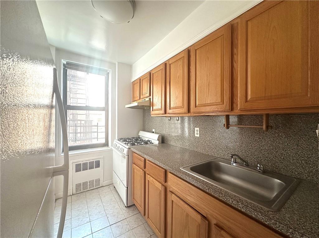415 Beverley Road Kensington Brooklyn NY 11218