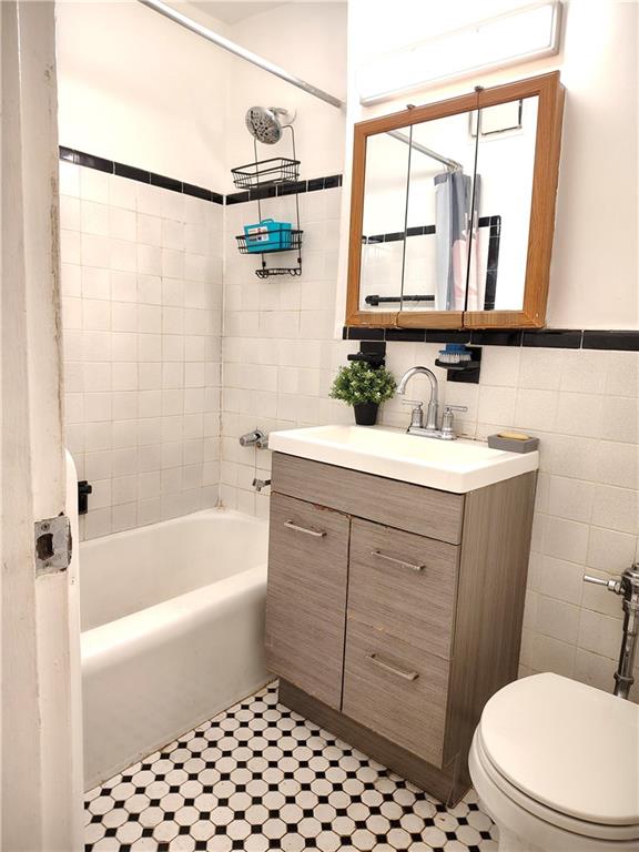 2299 East 13th Street Homecrest Brooklyn NY 11229