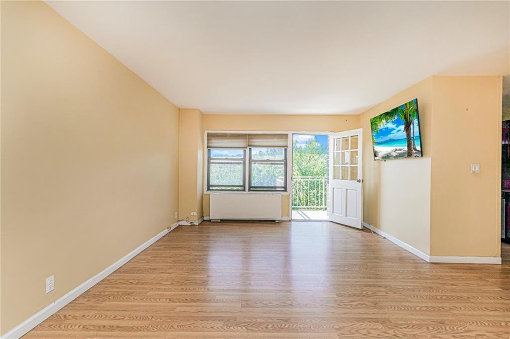 1100 Clove Road Staten Island NY 10301