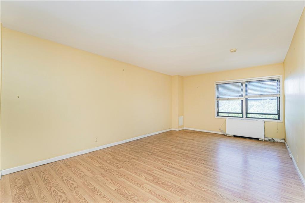 1100 Clove Road Staten Island NY 10301