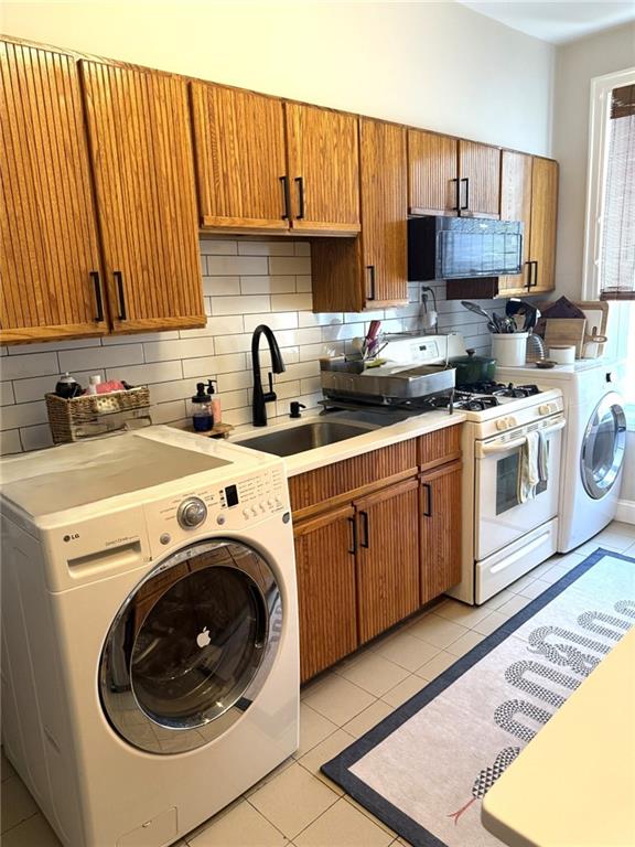 82 Bay 8th Street Dyker Heights Brooklyn NY 11228